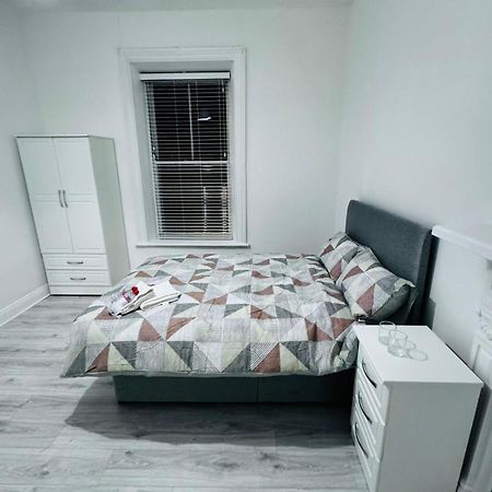 Naas Town - Budget Double Bedrooms Eksteriør billede